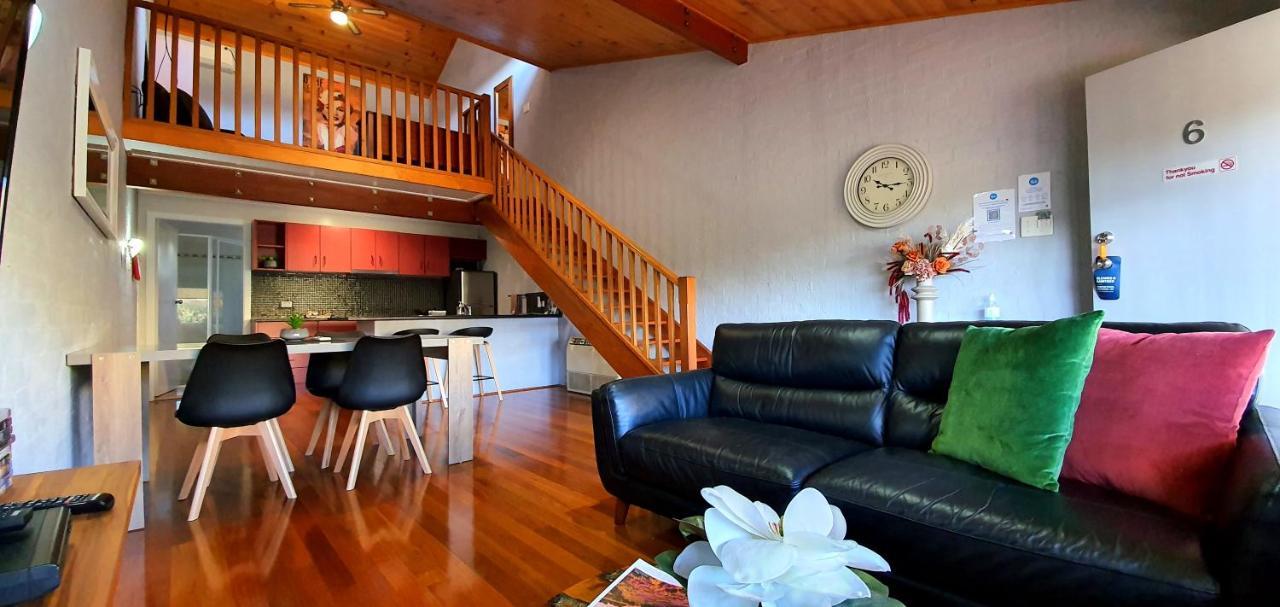 Great Escape Lofts Aparthotel Gloucester Bagian luar foto