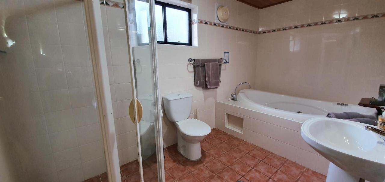 Great Escape Lofts Aparthotel Gloucester Bagian luar foto