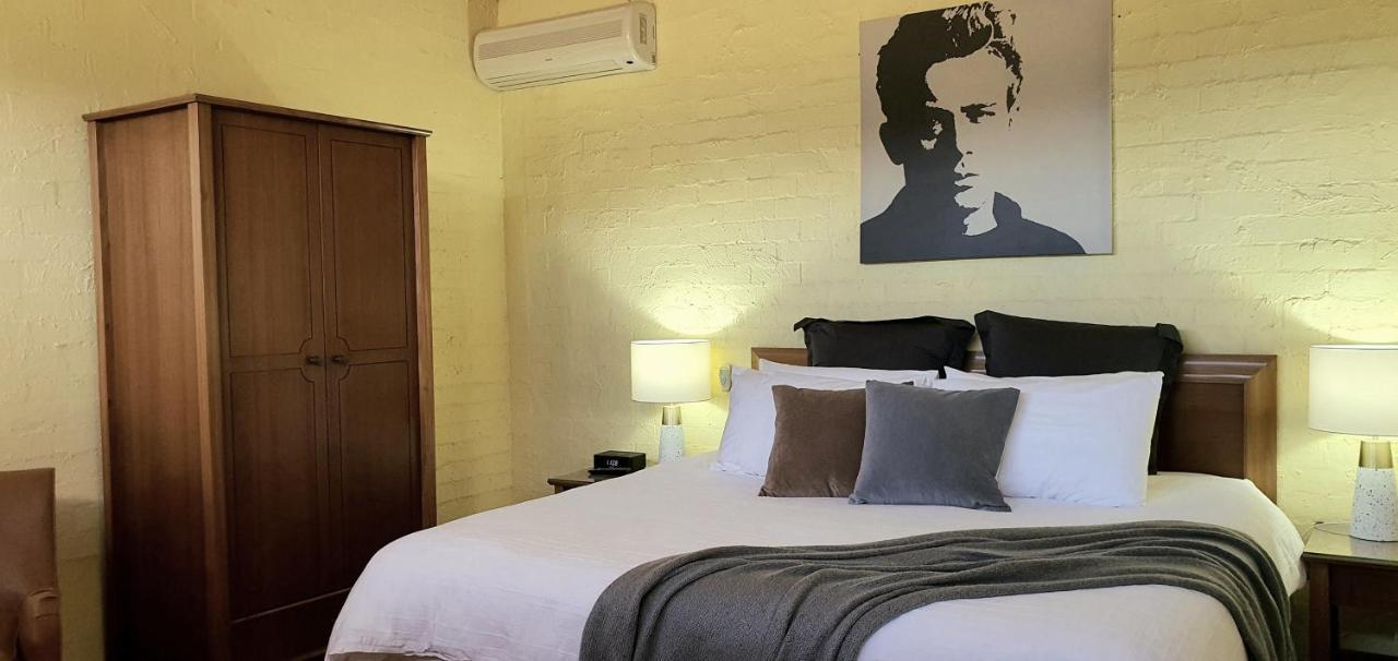 Great Escape Lofts Aparthotel Gloucester Bagian luar foto