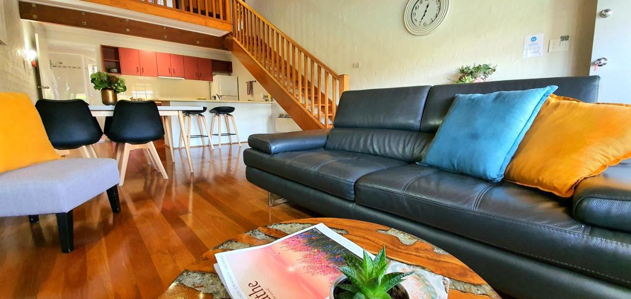 Great Escape Lofts Aparthotel Gloucester Bagian luar foto