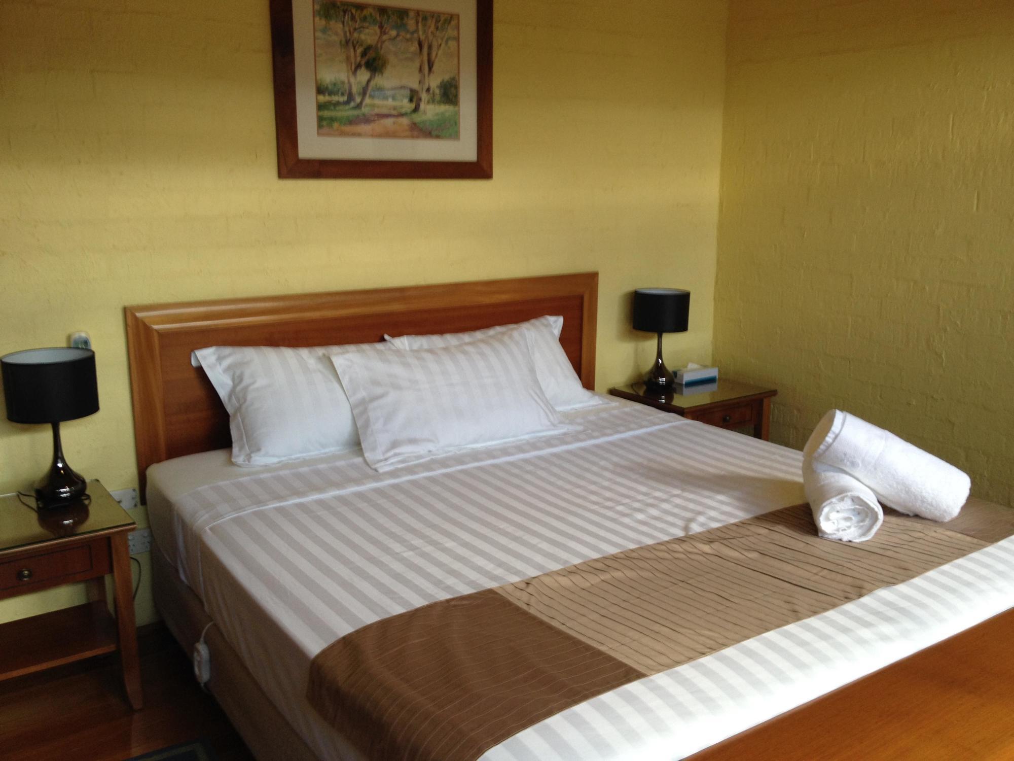 Great Escape Lofts Aparthotel Gloucester Bagian luar foto
