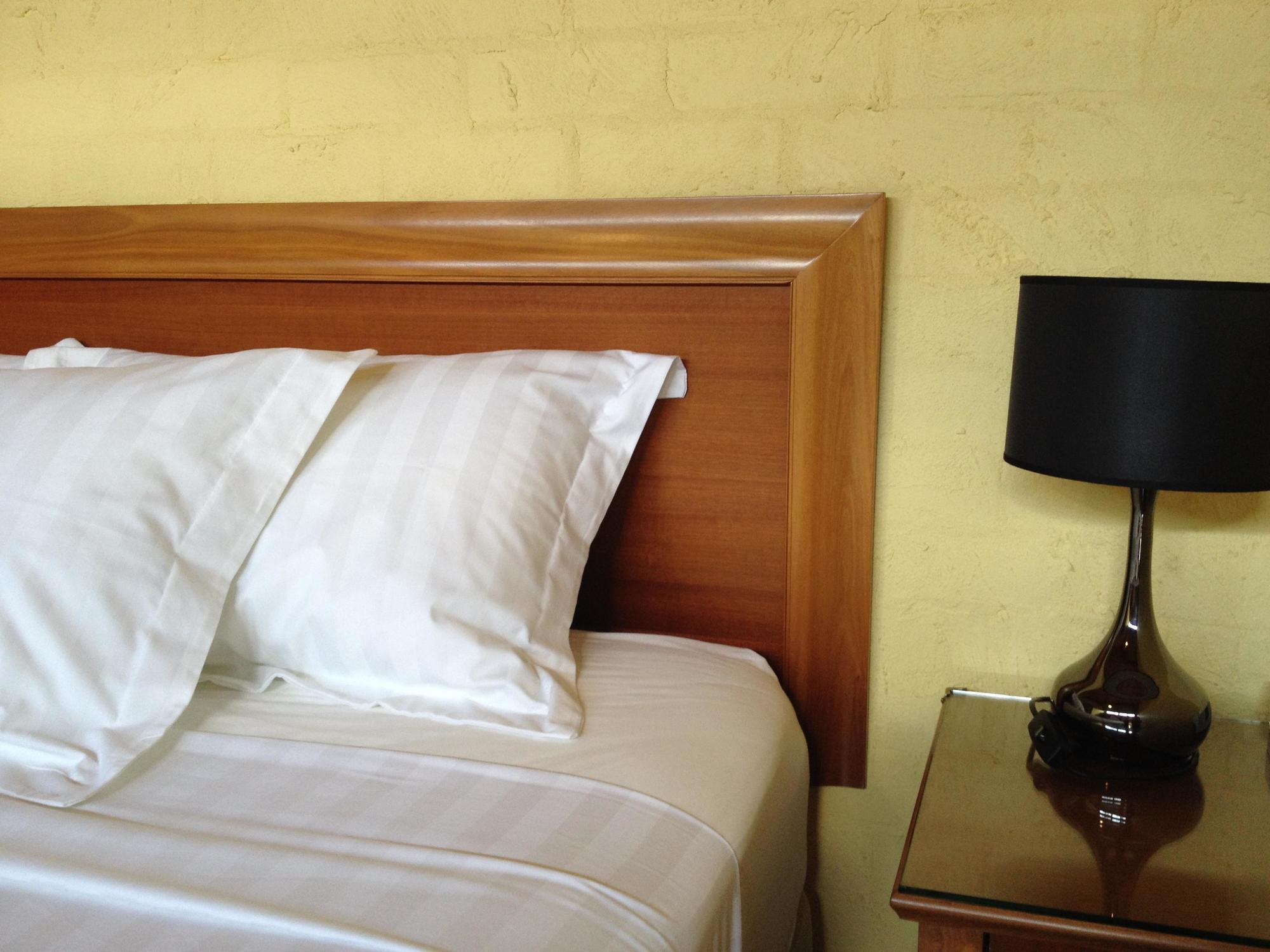 Great Escape Lofts Aparthotel Gloucester Bagian luar foto